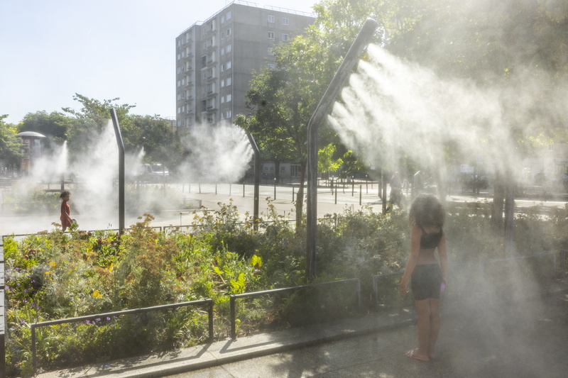26-06-22-Brumisateur et canicule alerte rouge dans Vitry-JR-1611